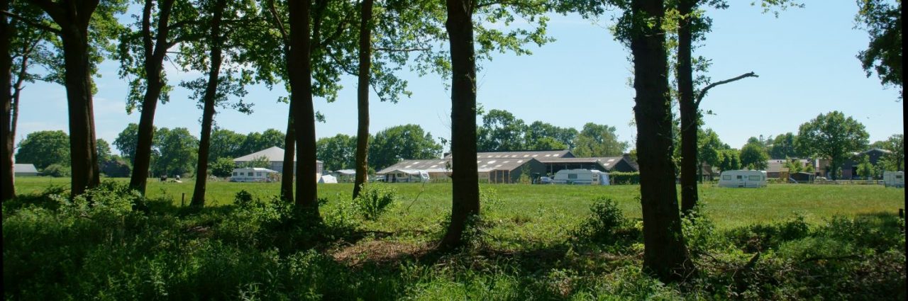 header Camping en IJsboerderij De Rozehoeve Bos